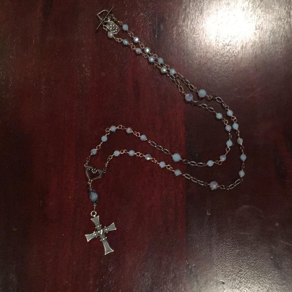 Blue bead necklace